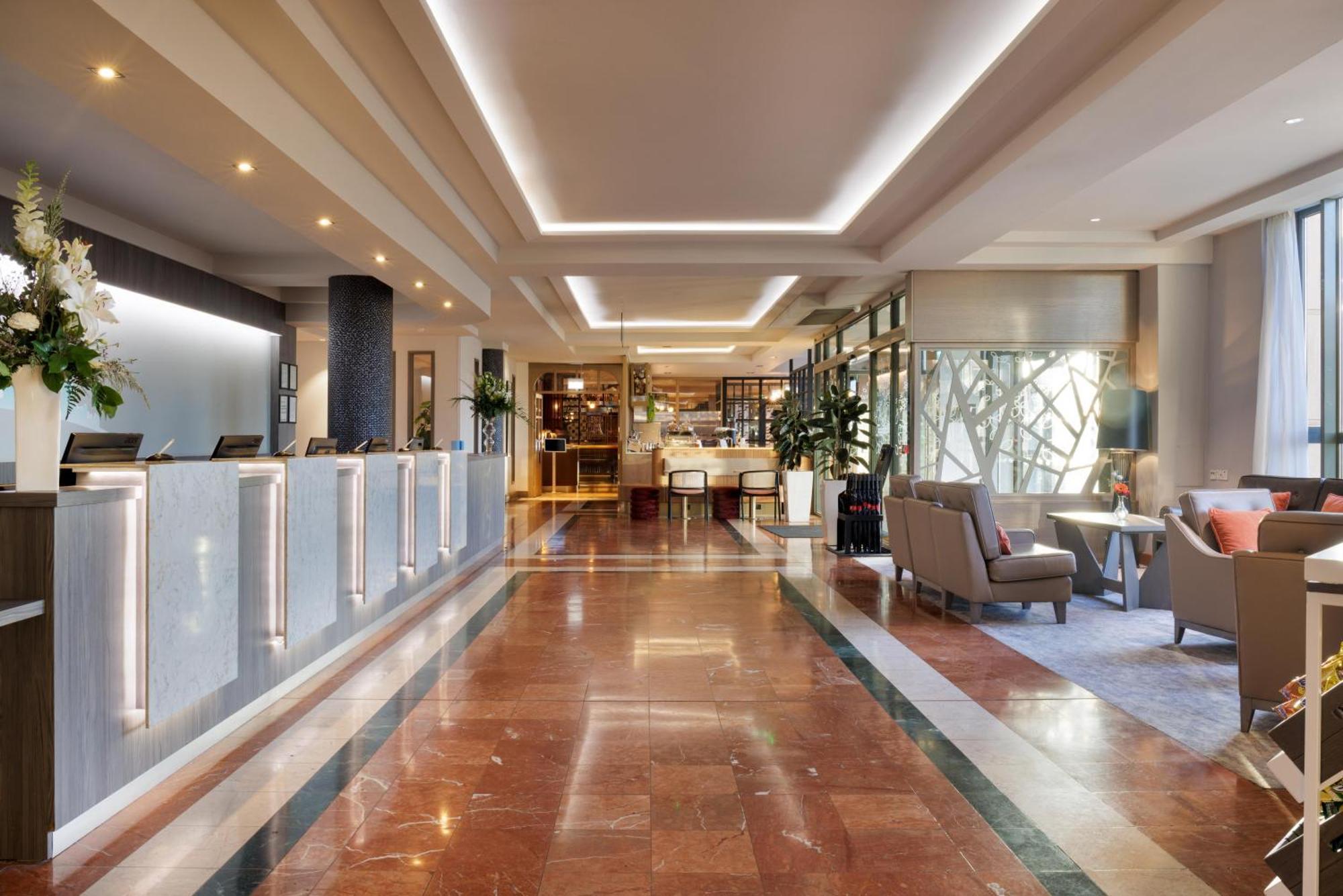 Hilton Garden Inn Dublin City Centre — Foto 3